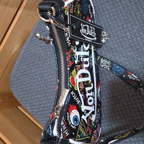 Von Dutch Blavk Jax Shoulder Bag NWT - Picture 4 of 6